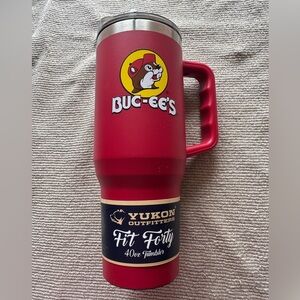 Yukon Outfitters BUC-EE’S 40oz red tumbler New!!